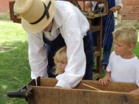 2013 Old Economy Show